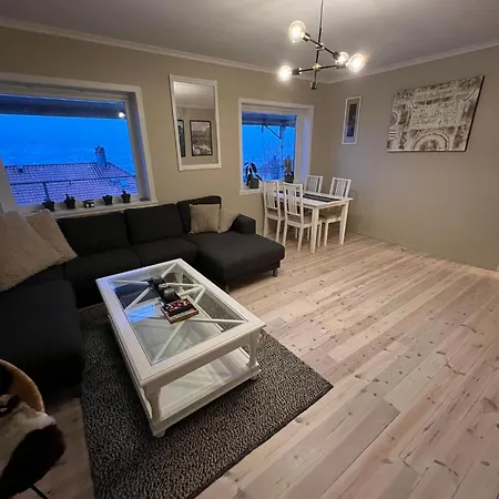 Flott Sentral 3 Roms 卑爾根